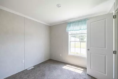 3 Tirrell Avenue, Mechanic Falls, ME 04256 - Photo 14