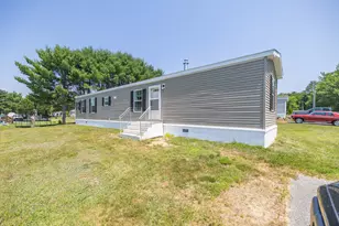 3 Tirrell Ave, Mechanic Falls, ME 04256 - Photo 1