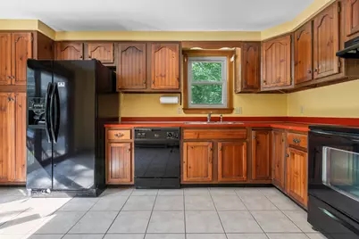 84 Plaza Drive, Sanford, ME 04073 - Photo 10