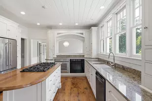 20 Beacon Ln, Cape Elizabeth, ME 04107 - Photo 10