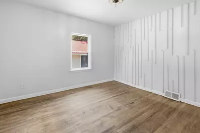 25 Roger Street, Lewiston, ME 04240 - Photo 22
