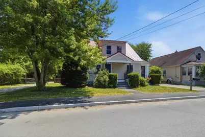 25 Roger Street, Lewiston, ME 04240 - Photo 32