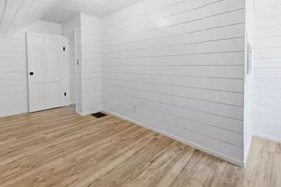 25 Roger Street, Lewiston, ME 04240 - Photo 30