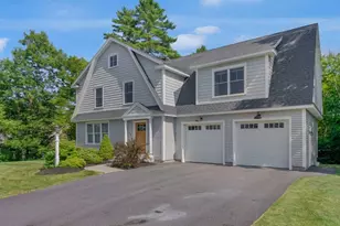 41 S Ridge Rd, Falmouth, ME 04105 - Photo 2