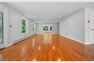35 Allen Avenue Extension, Falmouth, ME 04105 - Photo 8