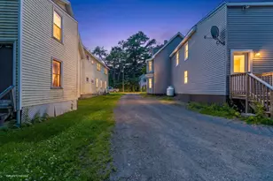 92 State St, Brewer, ME 04412 - Photo 2