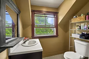36 Vernon St, Auburn, ME 04210 - Photo 32