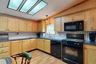 65 Blue Rd, Monmouth, ME 04259 - Photo 12