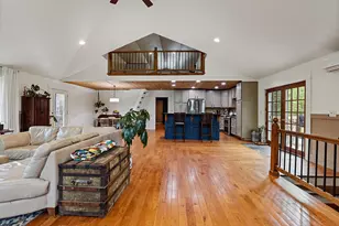 39 Lobo Ln, West Gardiner, ME 04345 - Photo 10