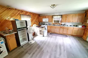 135 Andrews Rd, Corinth, ME 04427 - Photo 16