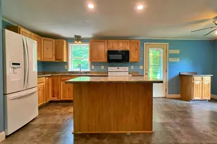 911 Sly Brook Rd, Wallagrass, ME 04781 - Photo 10