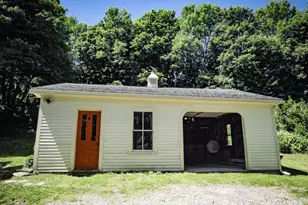 25 Charles St, Belfast, ME 04915 - Photo 30