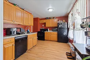55 High St, Waterville, ME 04901 - Photo 4