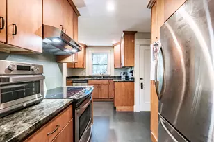 72 Stonybrook Rd, Cape Elizabeth, ME 04107 - Photo 24