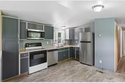 68 High Street, Oakland, ME 04963 - Photo 10
