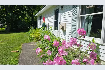 60 Merritt Street, Canaan, ME 04924 - Photo 4