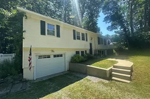 122 Royal Heights, Wells, ME 04090 - Photo 2