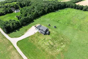 272 N Chester Rd, Manchester, ME 04457 - Photo 14