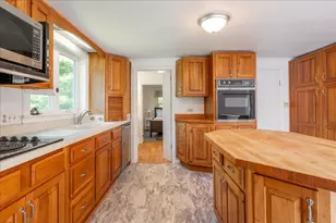 332 Back River Rd, Boothbay, ME 04537 - Photo 2