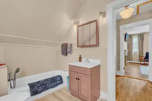 935 W Main St, Dover Foxcroft, ME 04426 - Photo 34