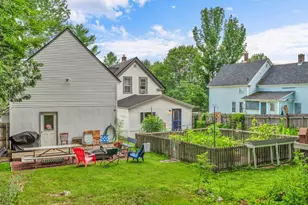 935 W Main St, Dover Foxcroft, ME 04426 - Photo 52