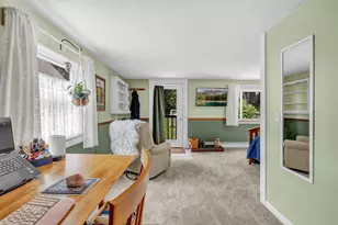 935 W Main St, Dover Foxcroft, ME 04426 - Photo 18