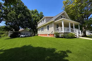 247 Spring St, Westbrook, ME 04092 - Photo 2