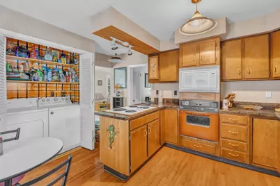 77 Center Street, Bangor, ME 04401 - Photo 6