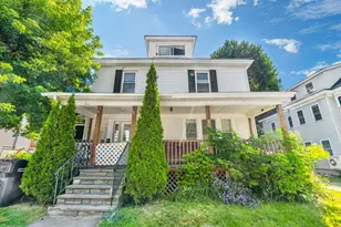77 Center St, Bangor, ME 04401 - Photo 2
