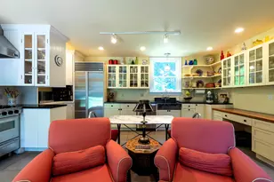 34 High St, Camden, ME 04843 - Photo 20