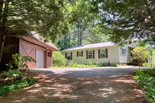 27 Meadowlark Ln, Lincolnville, ME 04849 - Photo 1