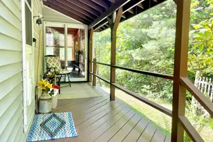 27 Meadowlark Ln, Lincolnville, ME 04849 - Photo 4