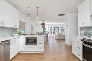 423 Seaside Ave, Saco, ME 04072 - Photo 10