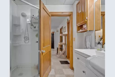 8 Thompson Street, Lewiston, ME 04240 - Photo 20