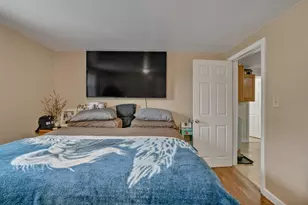 8 Thompson St, Lewiston, ME 04240 - Photo 34