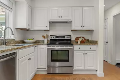 35 Fieldstone Drive, Yarmouth, ME 04096 - Photo 12