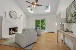 35 Fieldstone Dr, Yarmouth, ME 04096 - Photo 6