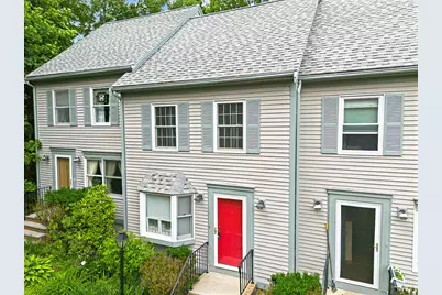 83 Middle Street #4, Hallowell, ME 04347 - Photo 4