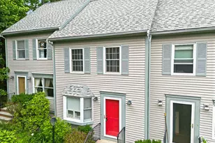 83 Middle St, Hallowell, ME 04347 - Photo 4