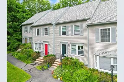 83 Middle Street #4, Hallowell, ME 04347 - Photo 2