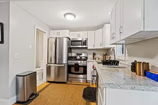 83 Middle St, Hallowell, ME 04347 - Photo 14