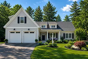 39 S Ridge Rd, Falmouth, ME 04105 - Photo 2