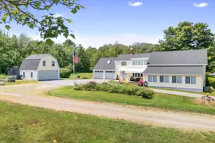 18 Beach Rd, Lincolnville, ME 04849 - Photo 2