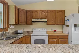 17 Anderson Rd, Ellsworth, ME 04605 - Photo 10