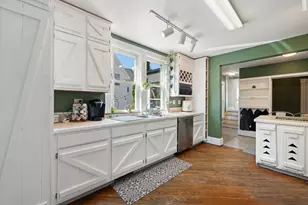 364 Brunswick St, Old Town, ME 04468 - Photo 10