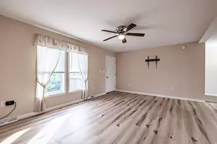 6 Cypress Dr, Norway, ME 04268 - Photo 8