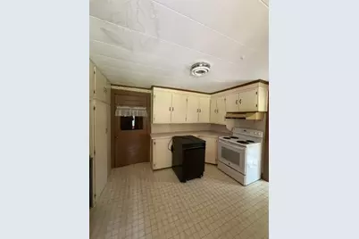1077 Chadbourne Road, Standish, ME 04084 - Photo 14