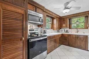 20 Central Ave, Waterville, ME 04901 - Photo 6