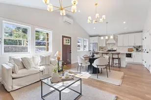 9 Brook St, Biddeford, ME 04005 - Photo 4