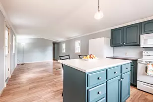 86 Tufton St, Brunswick, ME 04011 - Photo 6